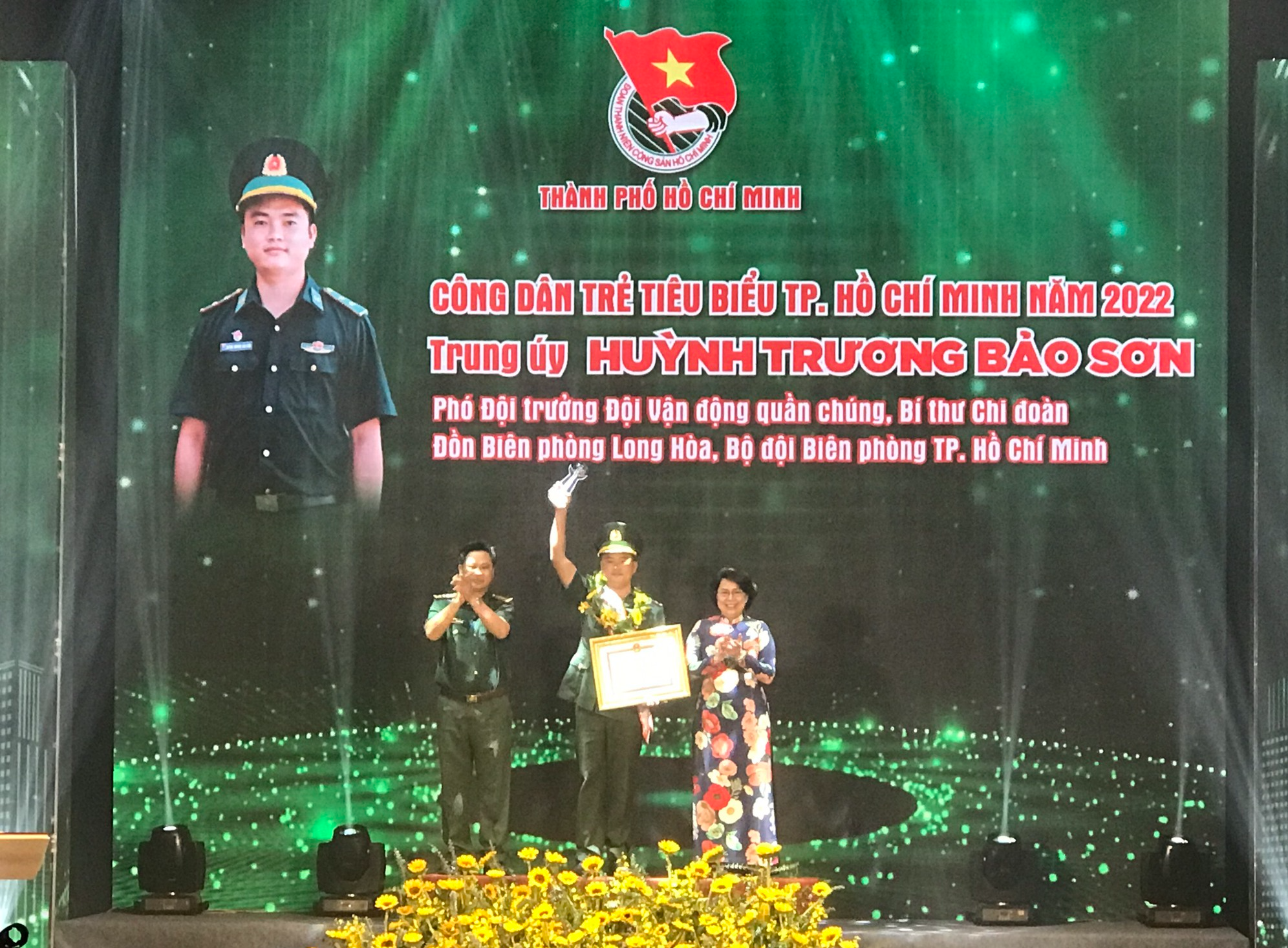 Công dân trẻ tiêu biểu TP HCM 2022: Khát vọng vươn tới đỉnh cao - Ảnh 3.