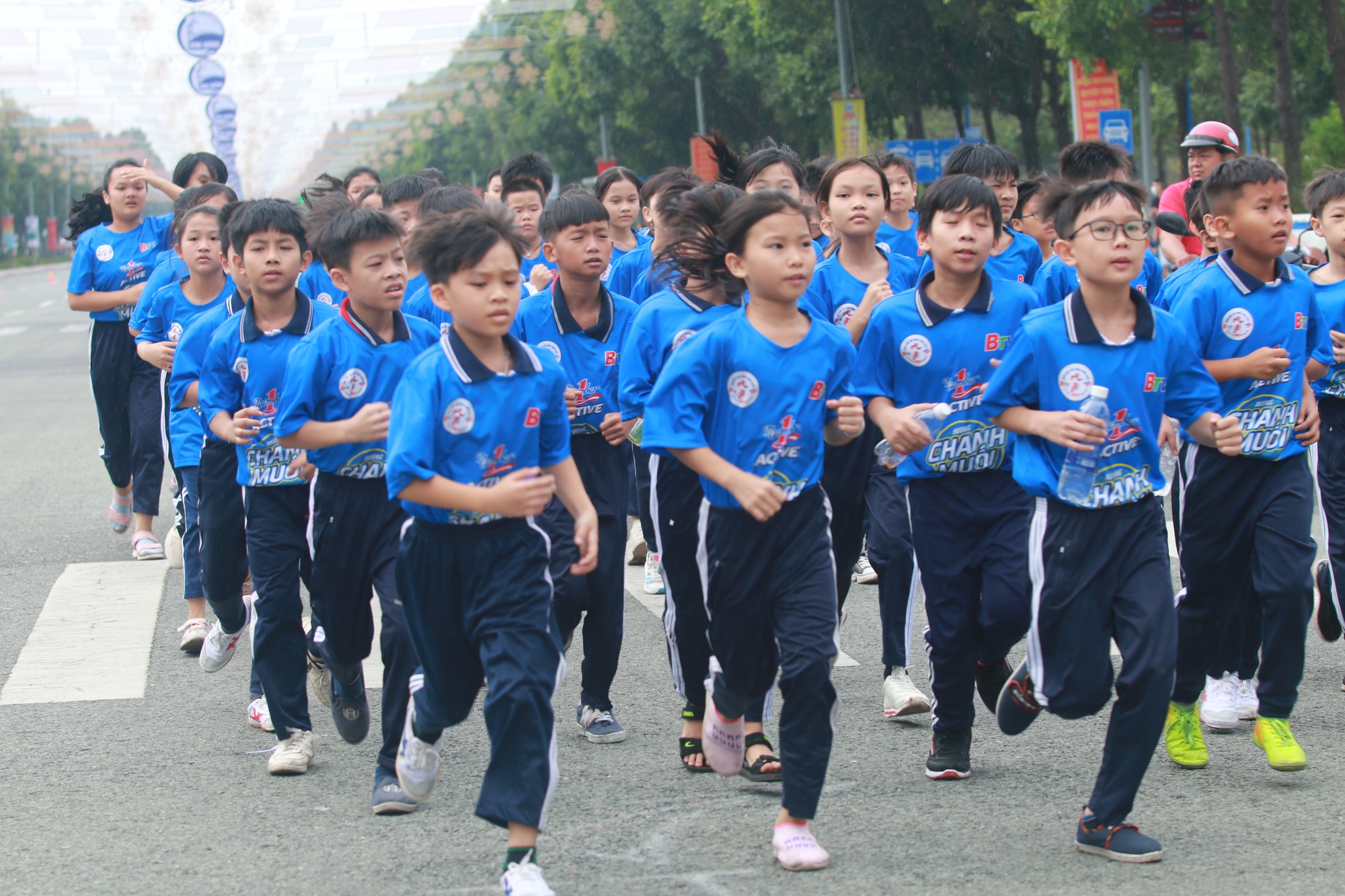 Giải Việt d&atilde; Ch&agrave;o năm mới 2023: Chủ nh&agrave; B&igrave;nh Dương gi&agrave;nh chức v&ocirc; địch nam tuyển 10 km - Ảnh 7.