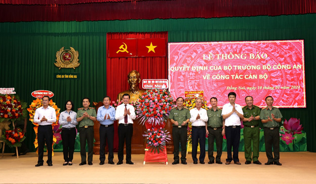 Công an Đồng Nai tổ chức lễ thông báo quyết định của Bộ trưởng Bộ Công an