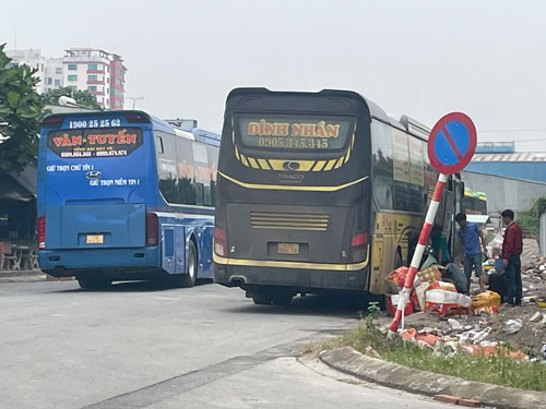 Cấm xe khách giường nằm vào trung tâm TP HCM: Trong yên ắng, ngoài phức tạp