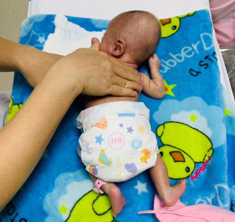 Kỳ tích cứu sống những em bé tí hon
