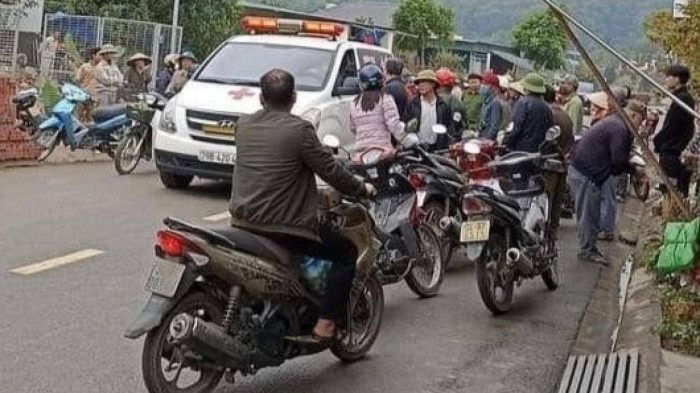 Đang bán thịt lợn ở chợ, người đàn ông bất ngờ bị đâm tử vong