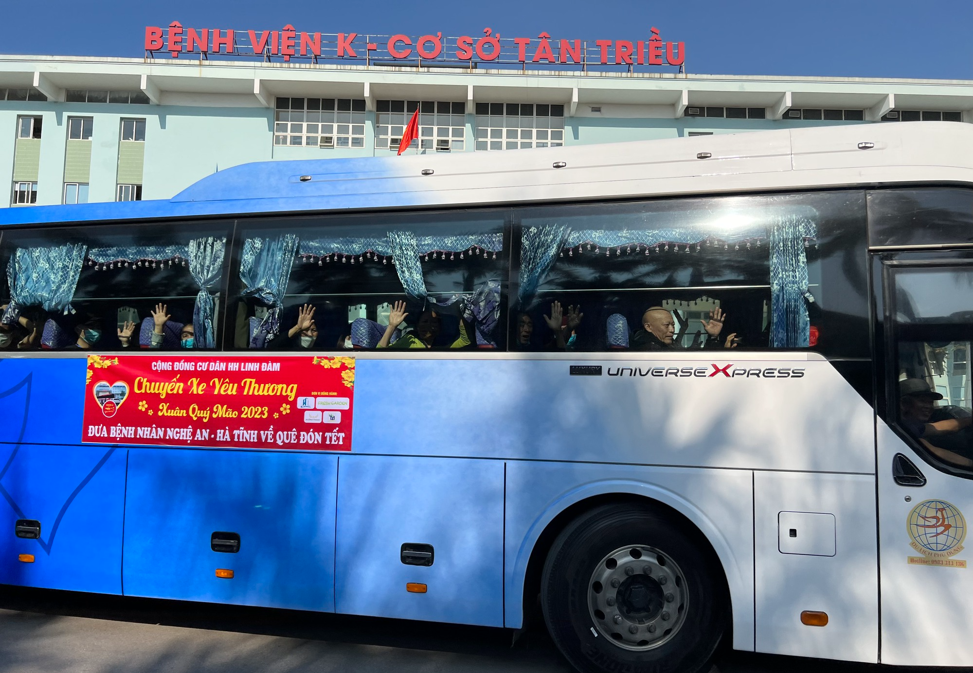 Những hành khách đặc biệt trên chuyến xe 0 đồng