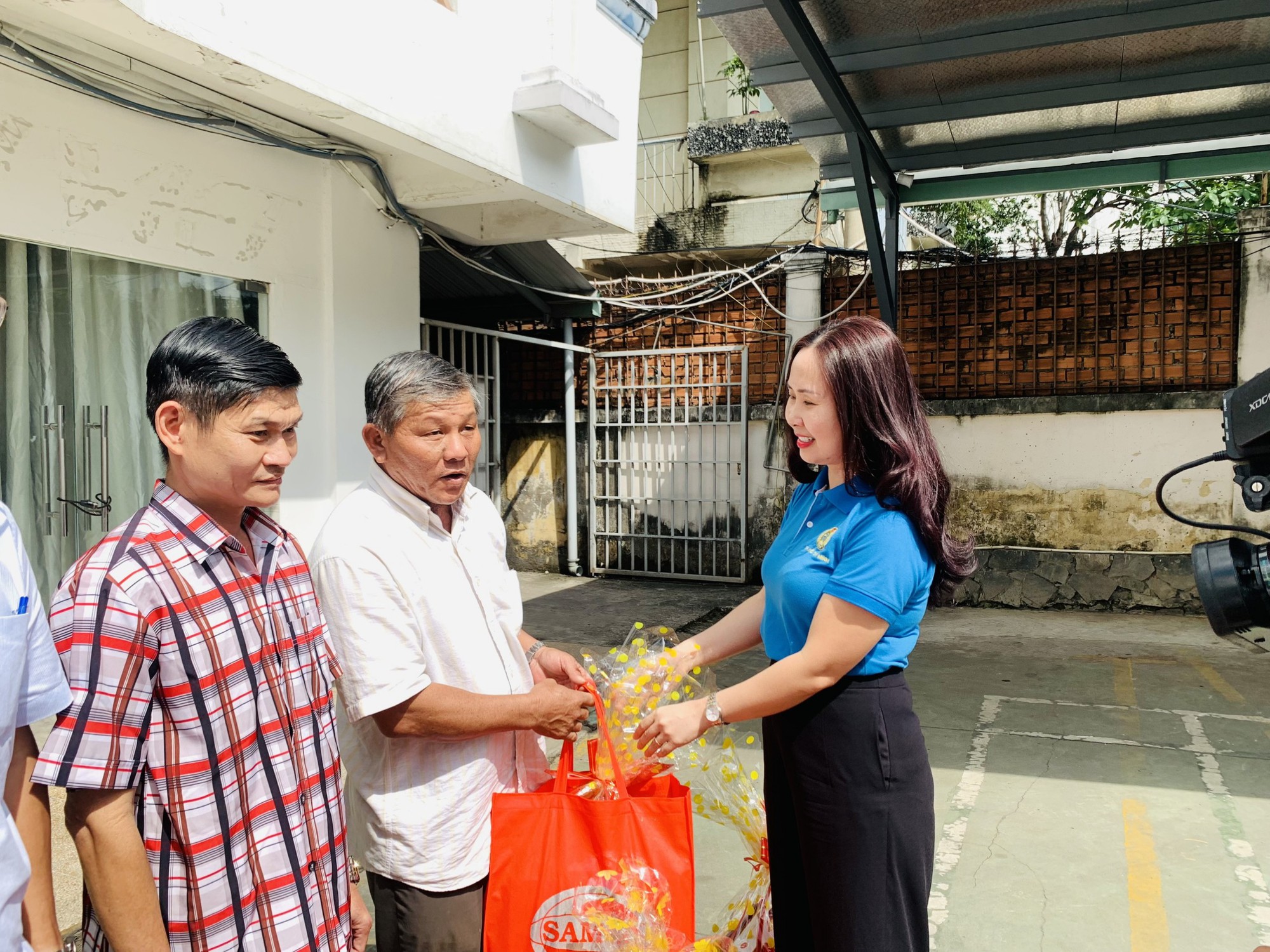 Quà Tết Công đoàn SAMCO đến với đoàn viên - lao động khó khăn - Ảnh 3.