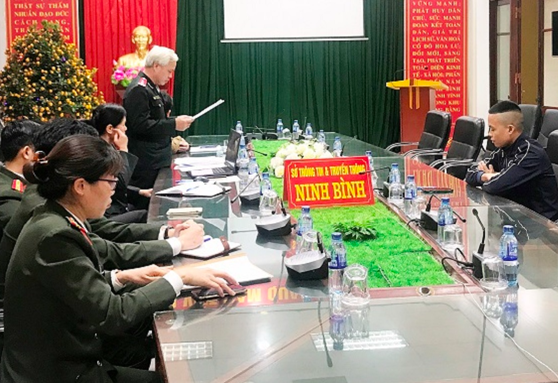 Dàn dựng clip gây hoang mang, kích động bạo lực tung lên mạng "câu like"