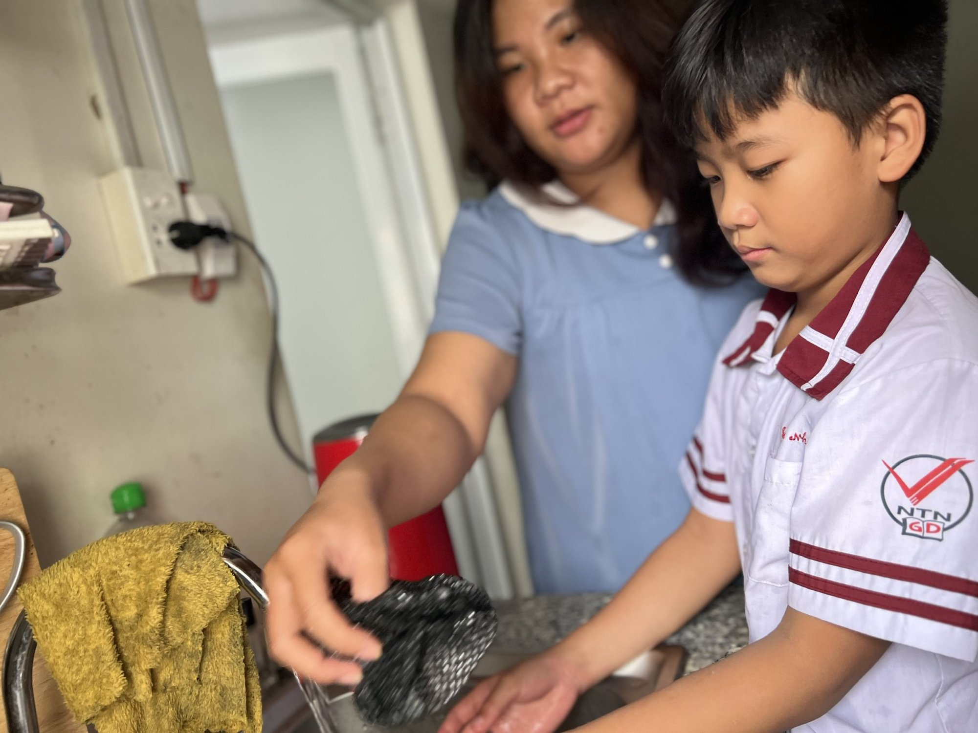 Hình ảnh 3 con thơ của anh Minh, chị Lạnh - Ảnh 10.