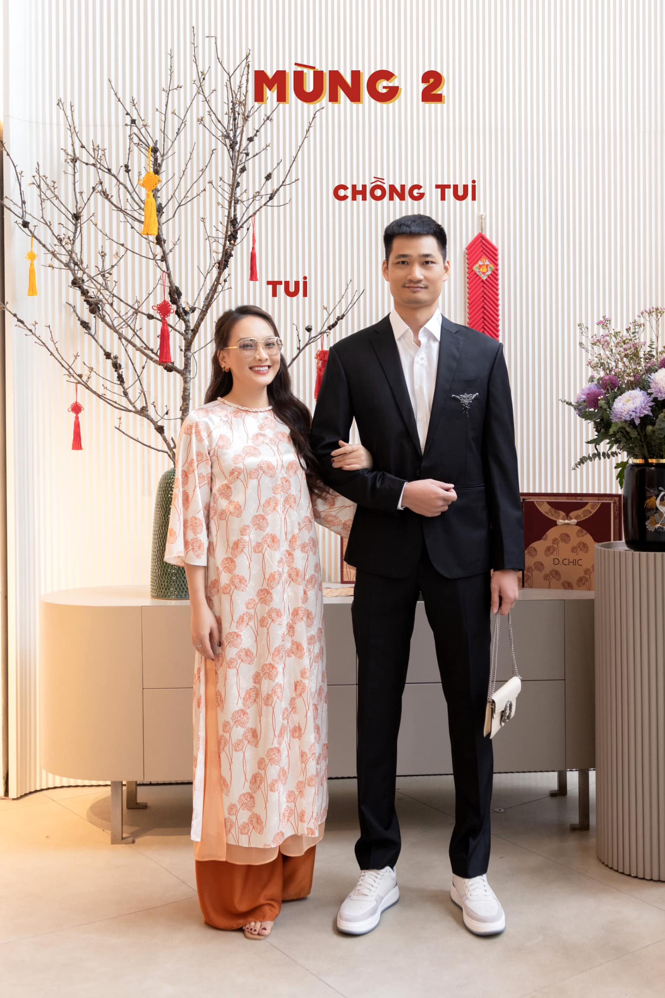 Dàn sao Việt rạng ngời với áo dài Tết - Ảnh 23.