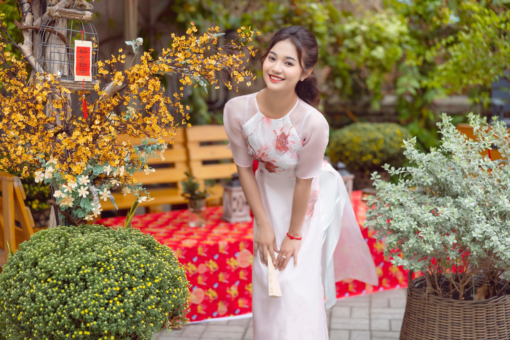 Mẫu ảnh Dương Huỳnh Như với tấm lòng nhân ái đáng ngưỡng mộ - Ảnh 5.