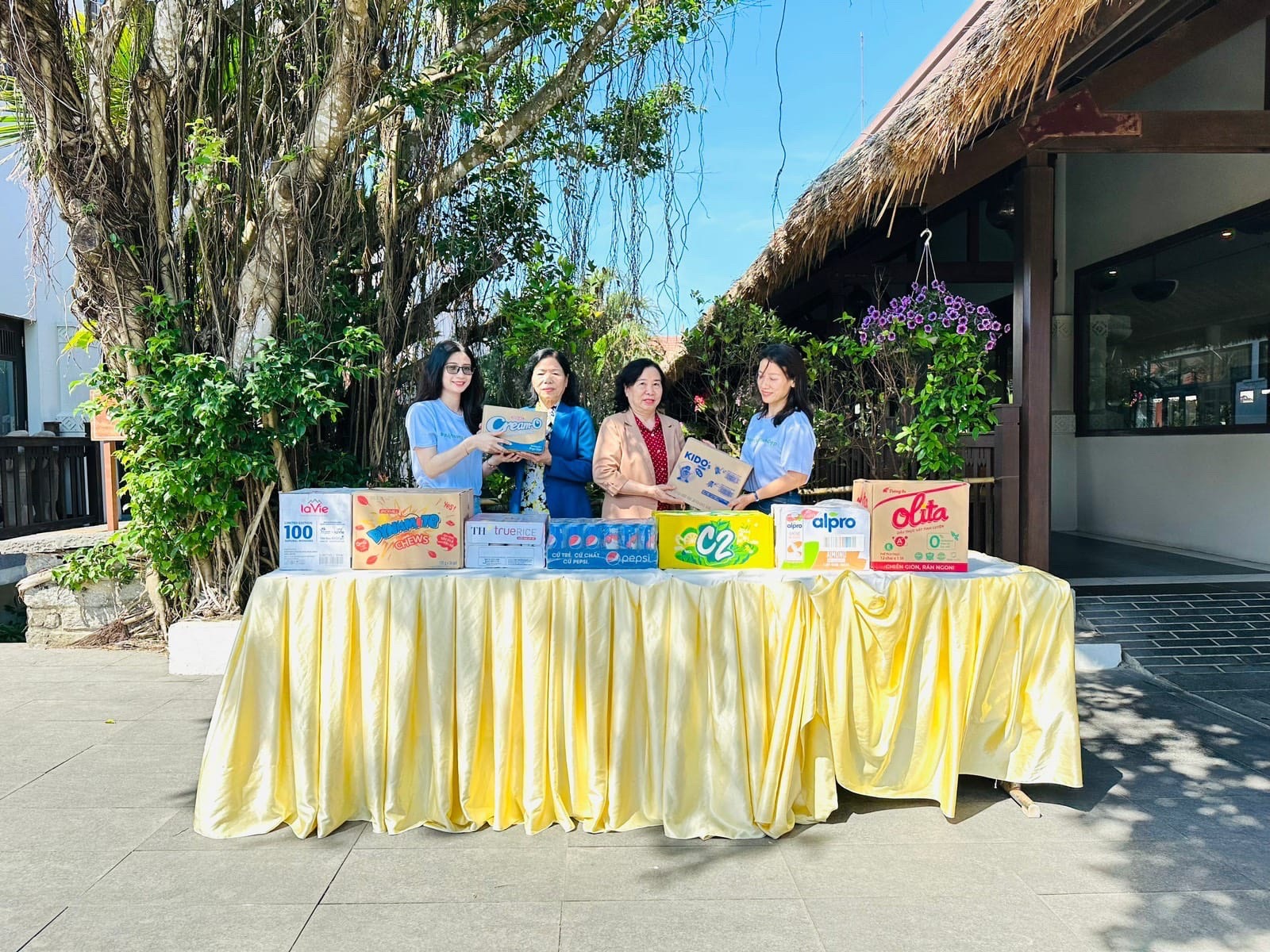 Quà Tết ấm lòng các hoàn cảnh khó khăn tại Quảng Nam