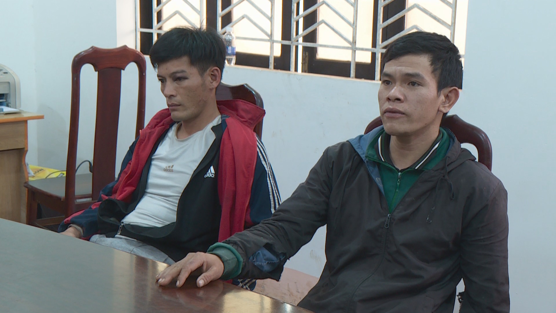 Hai thanh niên làm liều ngày cận Tết