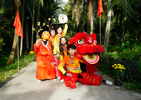 Đa dạng, hấp dẫn giải trí ngày xuân - Ảnh 2.