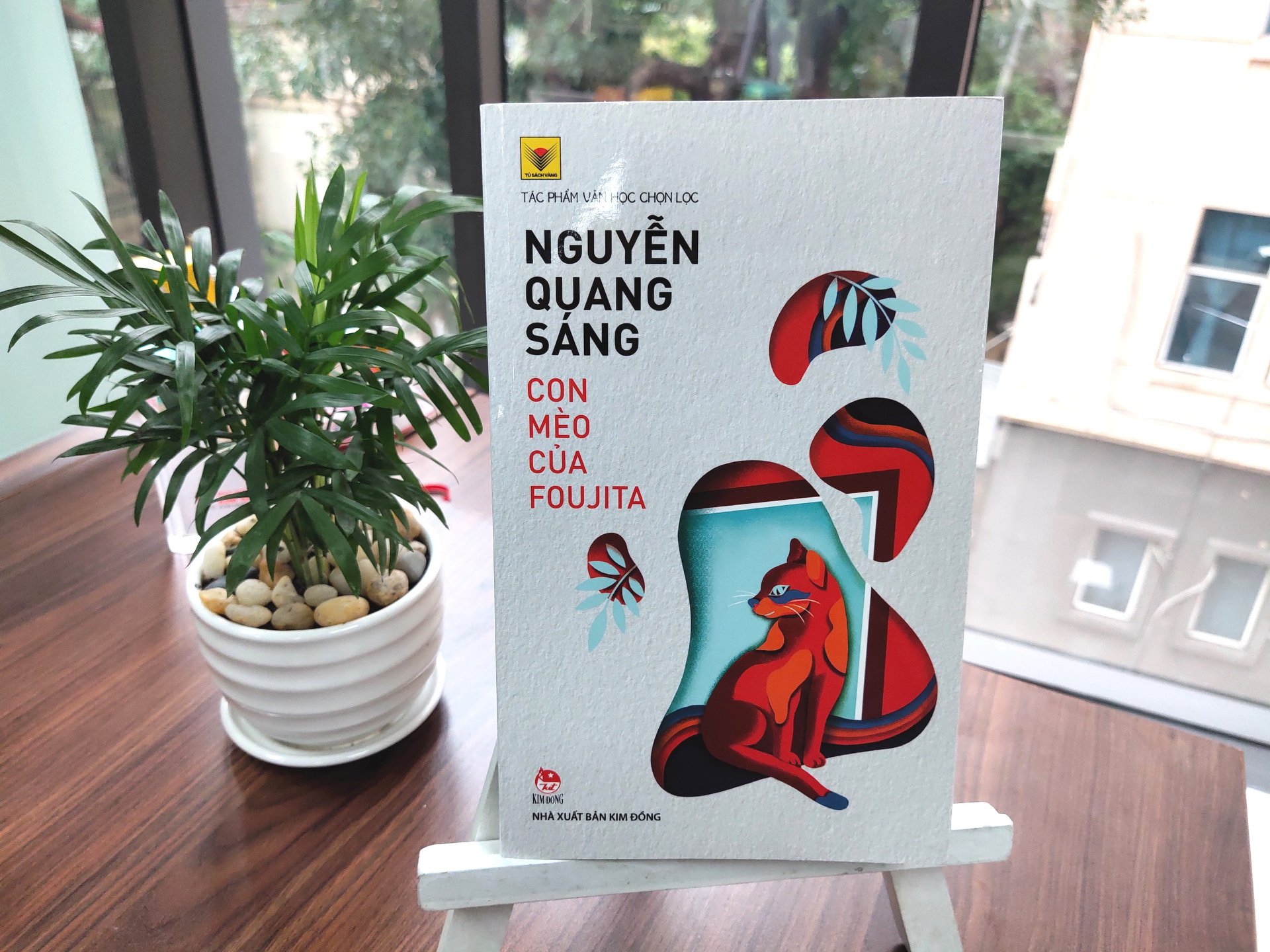 Nh&acirc;n đọc lại Con m&egrave;o của Foujita của Nguyễn Quang S&aacute;ng - Ảnh 1.