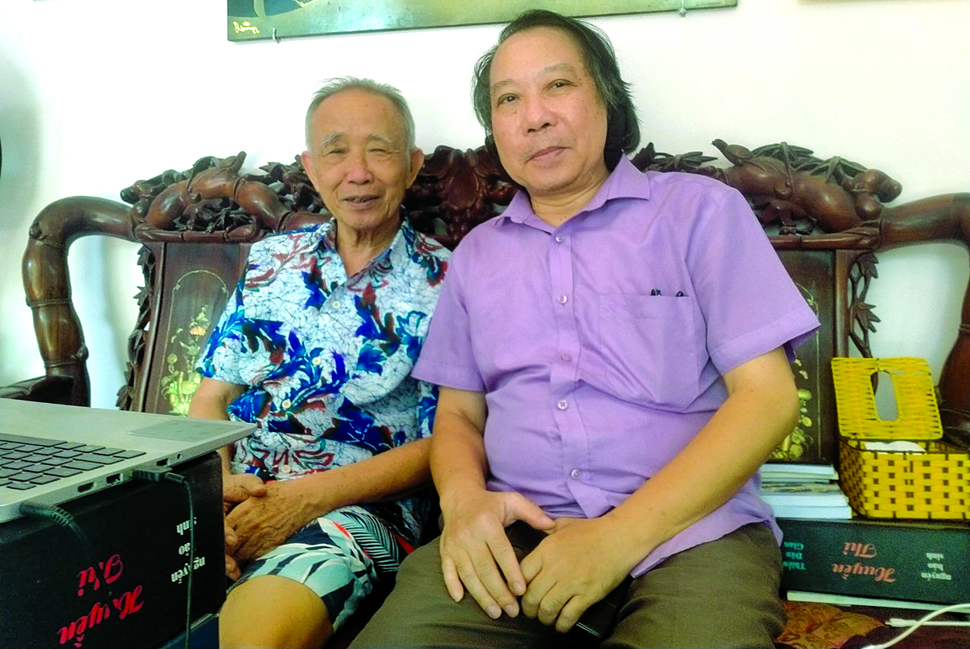 Nh&agrave; thơ chủ kh&aacute;ch sạn ch&oacute;, m&egrave;o - Ảnh 2.