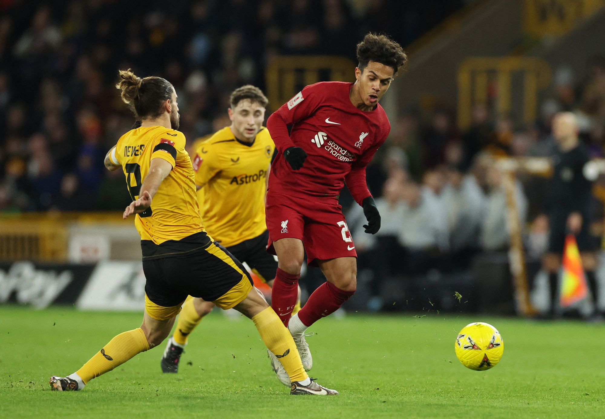 Đội h&igrave;nh 2 lập c&ocirc;ng, Liverpool v&agrave;o v&ograve;ng 4 FA Cup - Ảnh 2.