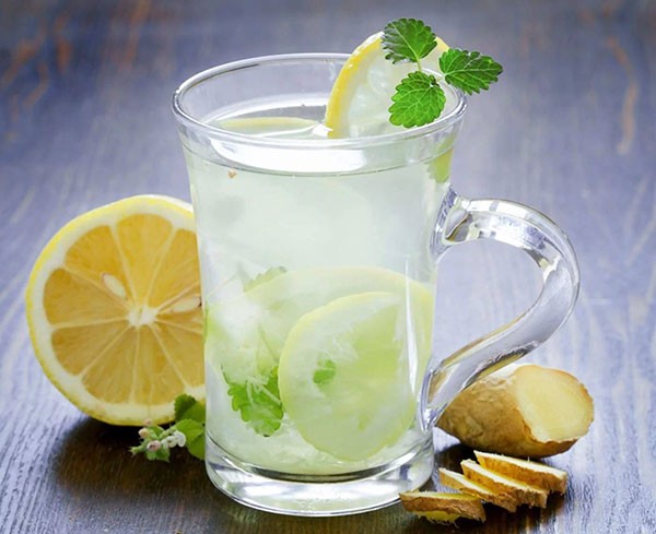 Bác sĩ mách mẹo nhỏ cách uống rượu bia ít gây hại - Ảnh 4.