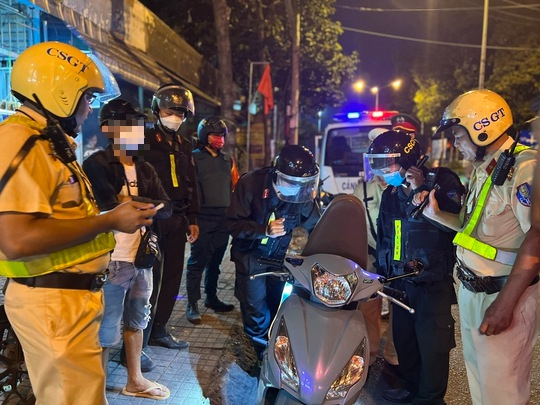 (XUAN ONLINE -CTXH) Các tổ công tác 171 Công an tỉnh Bình Dương làm nhiệm vụ gì? - Ảnh 5.