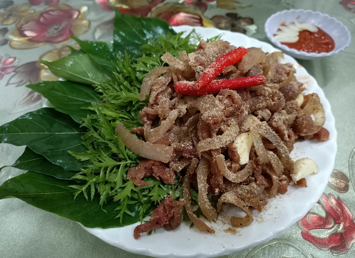 Đặc sản nem trong ống luồng ở Thanh Hóa