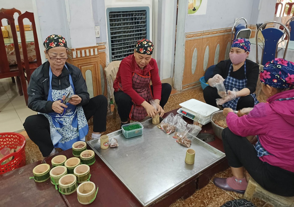 Đặc sản nem trong ống luồng ở Thanh H&oacute;a - Ảnh 6.