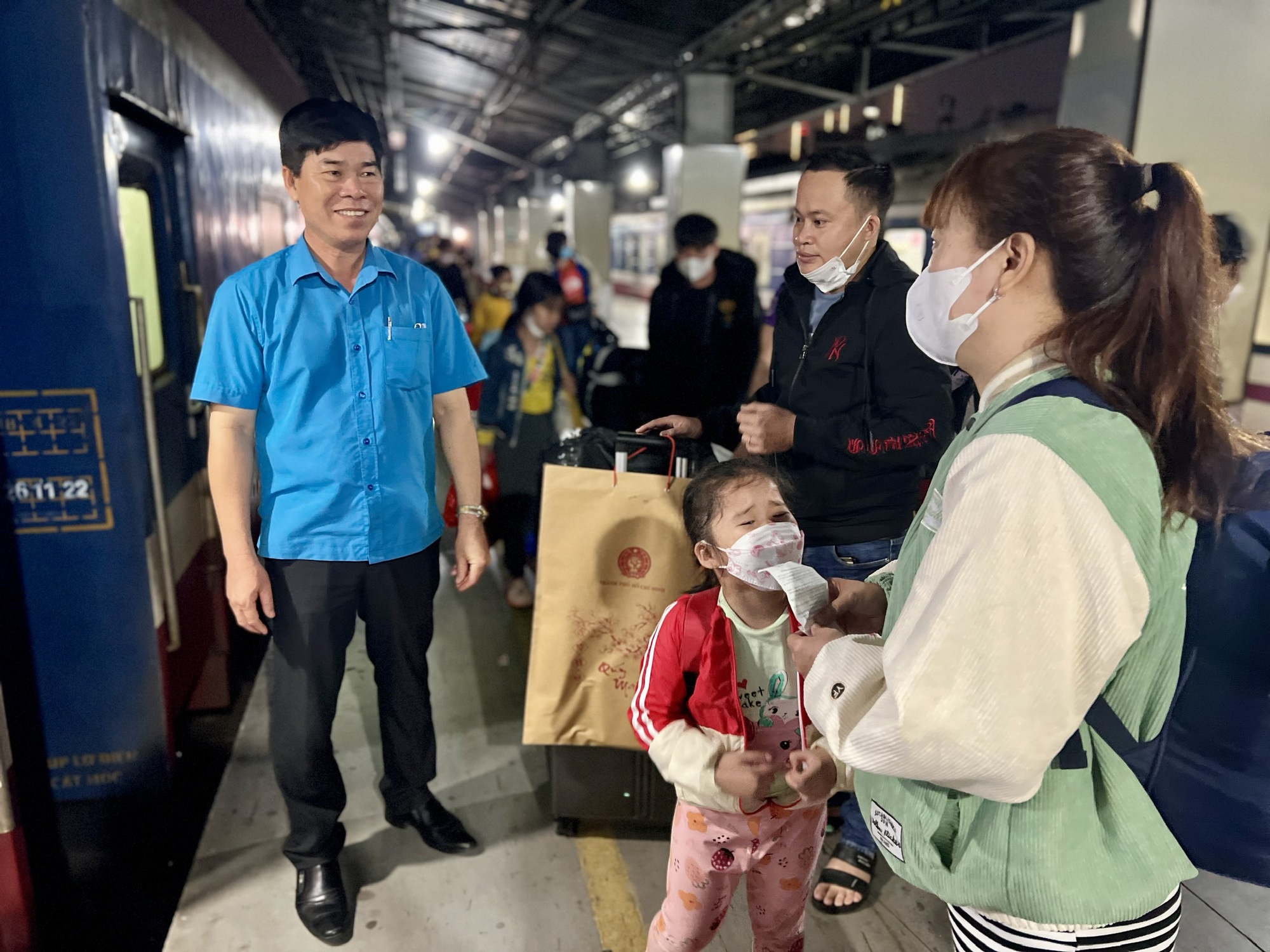 Những chuyến xe nghĩa t&igrave;nh - Ảnh 6.