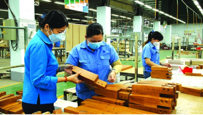 Đưa phúc lợi về nhà máy
