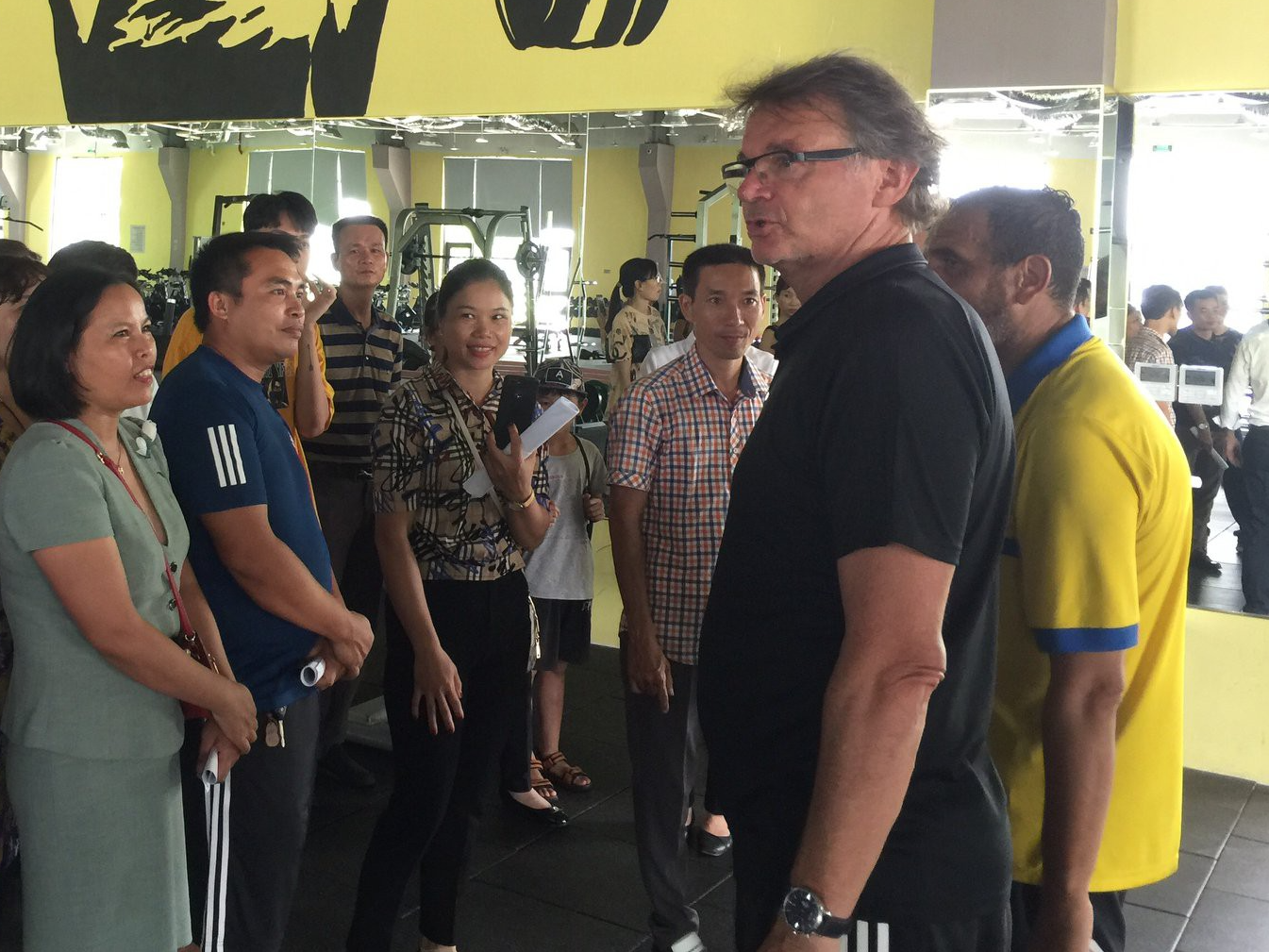 HLV Philippe Troussier sẽ thay thế &ocirc;ng Park Hang-seo tại tuyển Việt Nam - Ảnh 2.