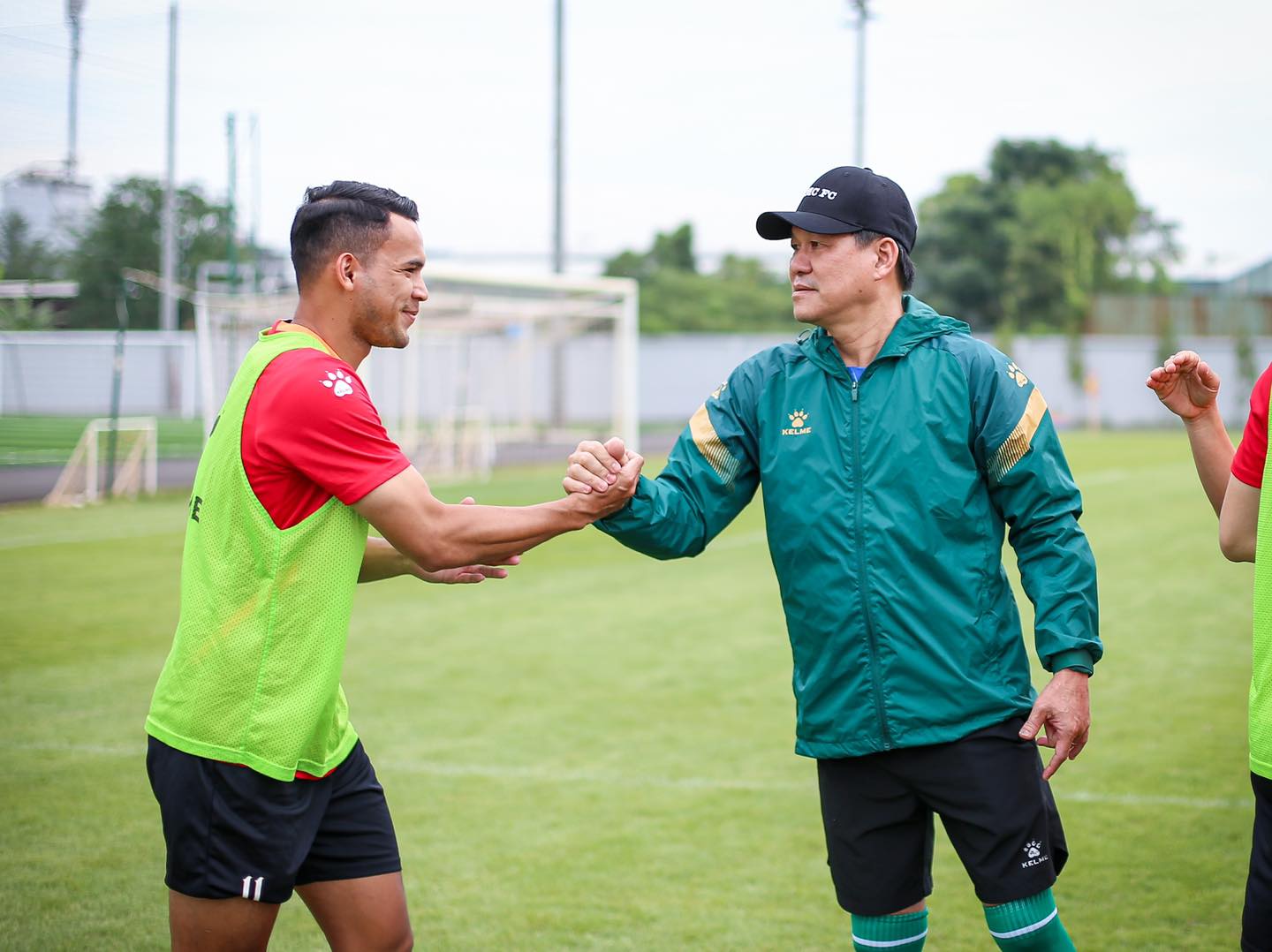 Chiến hạm đỏ thay &aacute;o mới, hướng mục ti&ecirc;u tầm cao ở V-League 2023 - Ảnh 1.