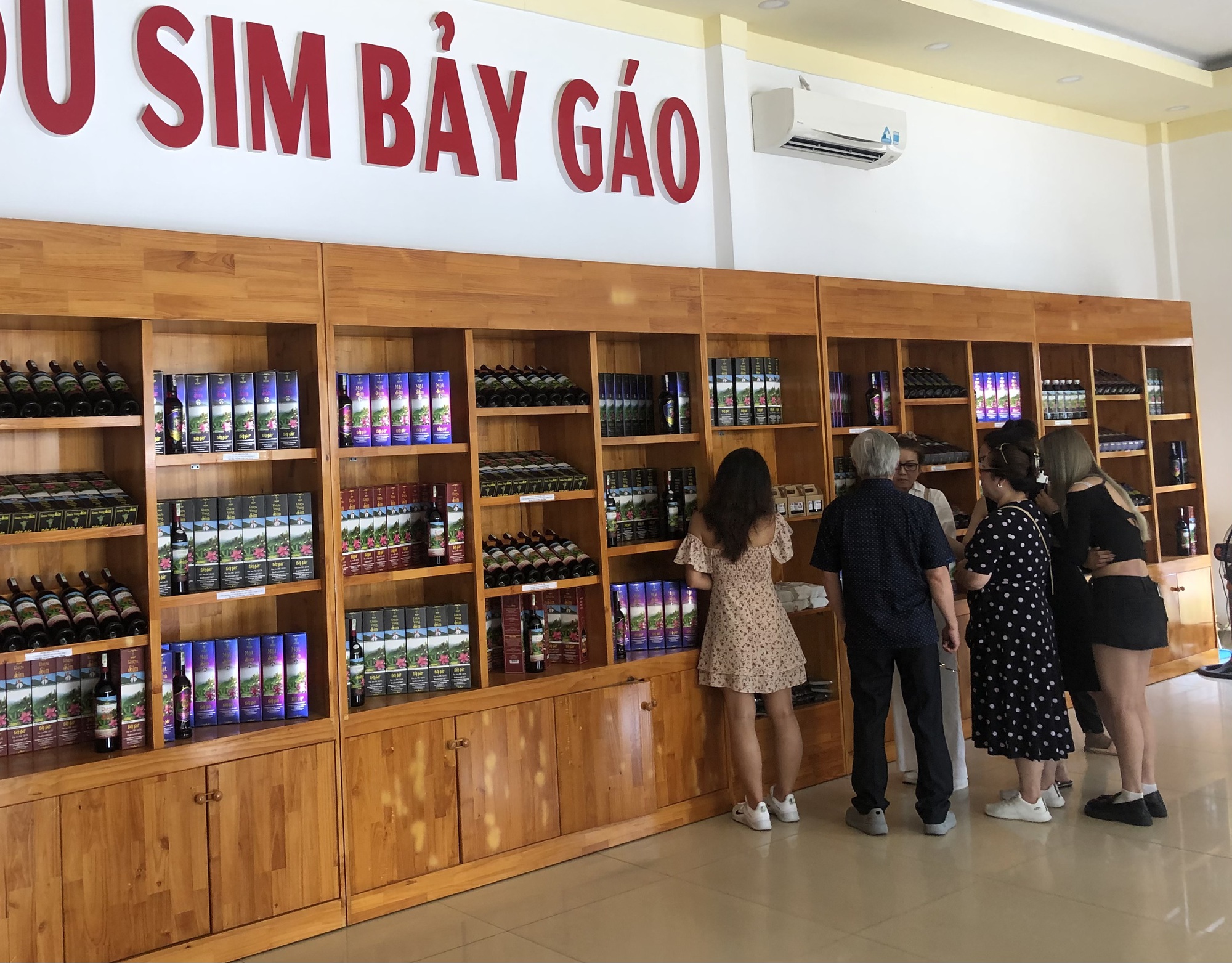 Đẹp ng&acirc;y ngất những đồi sim ở Ph&uacute; Quốc - Ảnh 11.