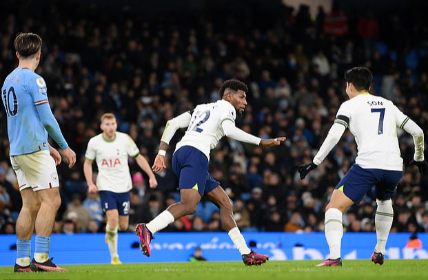 Ngược dòng ngoạn mục, Man City hạ Tottenham bằng mưa bàn thắng - Ảnh 4.