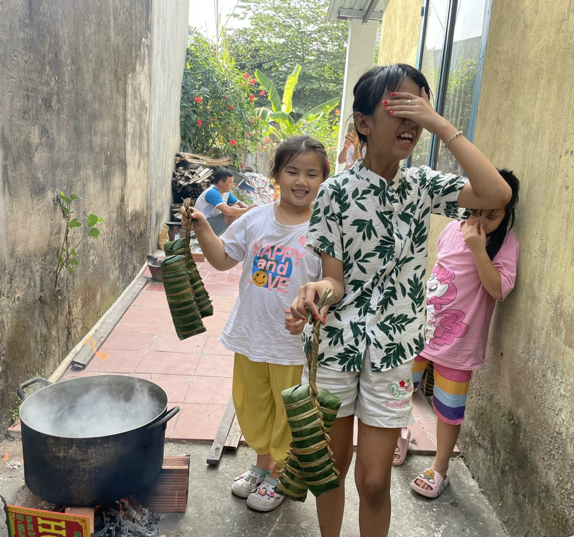 Cùng con ôn lại Tết xưa - Ảnh 2.