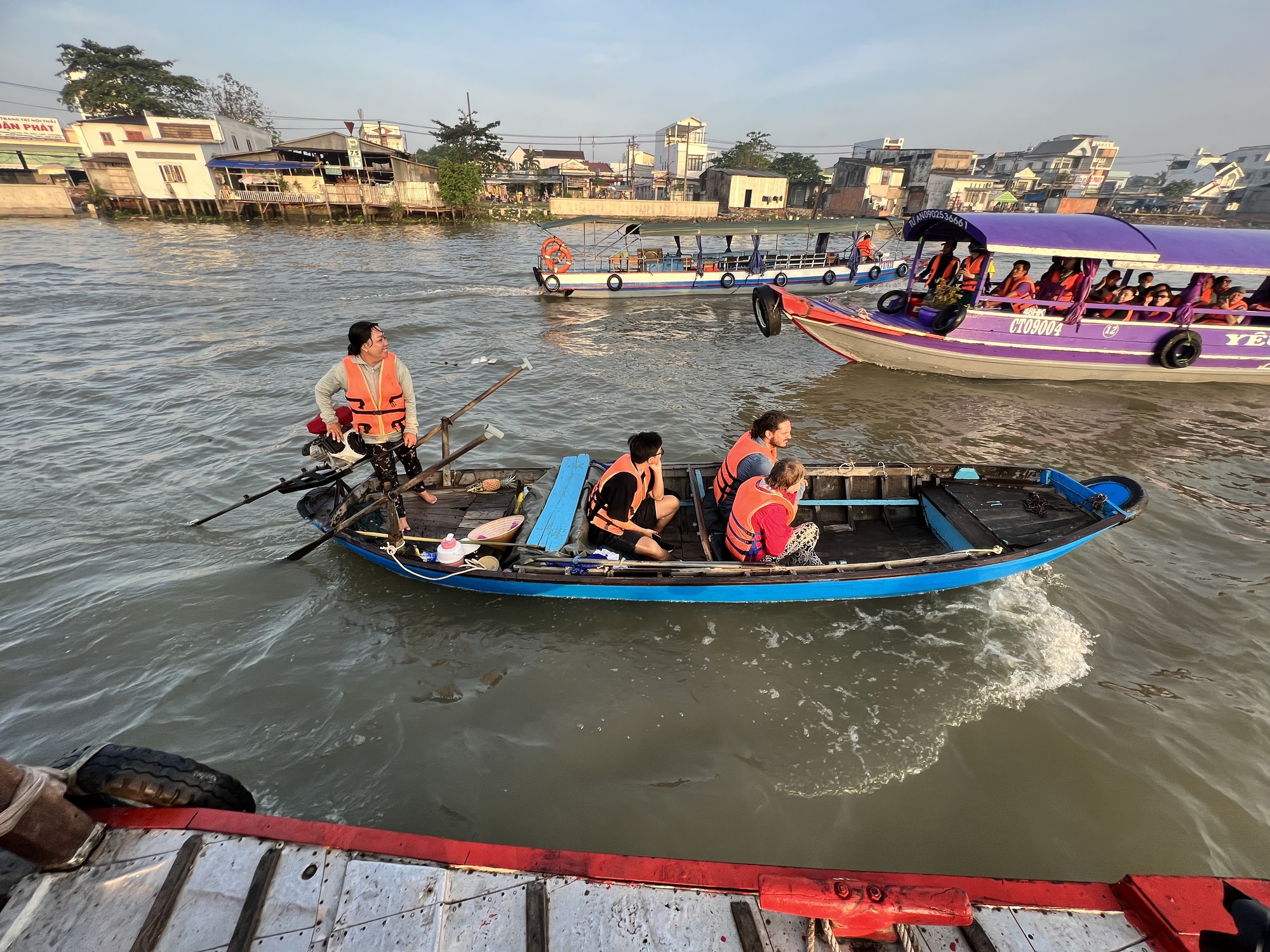 CHÙM ẢNH: Những điểm đến vạn người mê ở miền Tây dịp Tết Quý Mão 2023 - Ảnh 36.