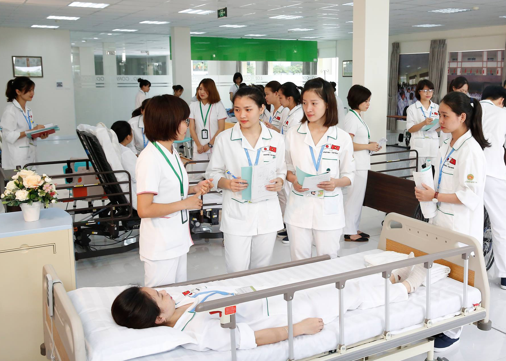 2022, năm bội thu của xuất khẩu lao động - Ảnh 2.