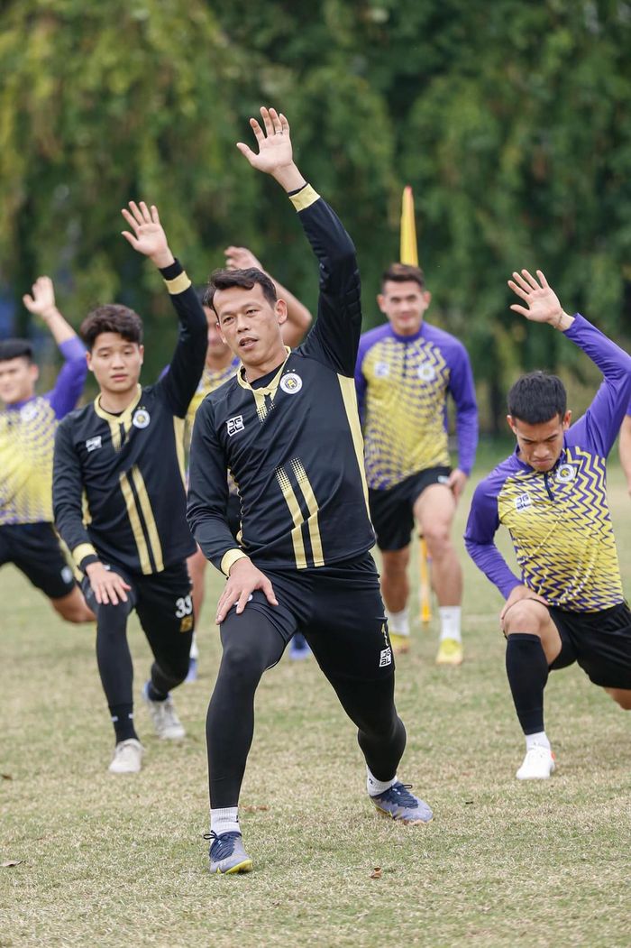 Tuyển thủ Việt Nam đ&oacute;n Tết, đặt mục ti&ecirc;u mới cho năm 2023 - Ảnh 1.