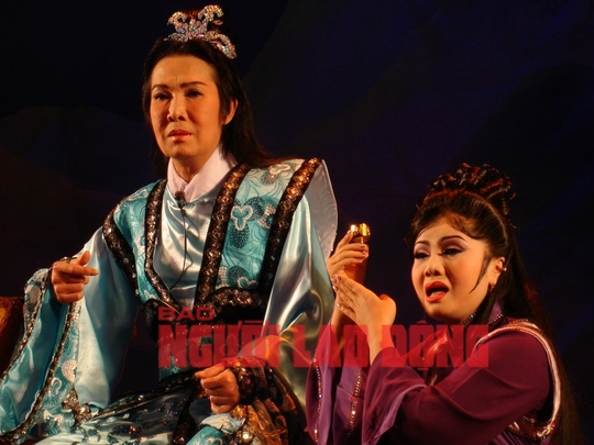 Nghệ sĩ hài kể chuyện vui bói Kiều ngày Tết - Ảnh 6.