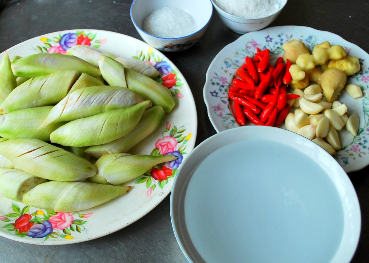 CUỘC THI VIẾT HƯƠNG VỊ TẾT: Ng&agrave;y xu&acirc;n nhớ chuối chần mẹ muối - Ảnh 1.