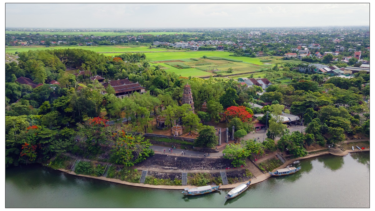 Truyền thuyết ngôi cổ tự ở Huế - Ảnh 1.