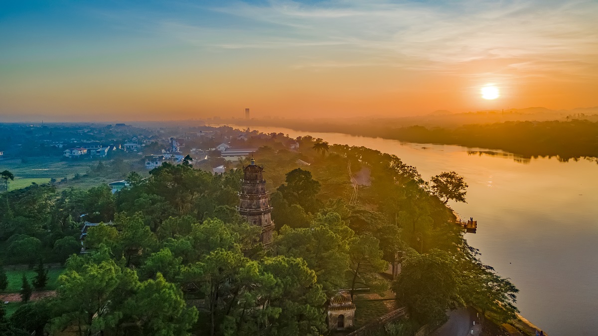 Truyền thuyết ngôi cổ tự ở Huế