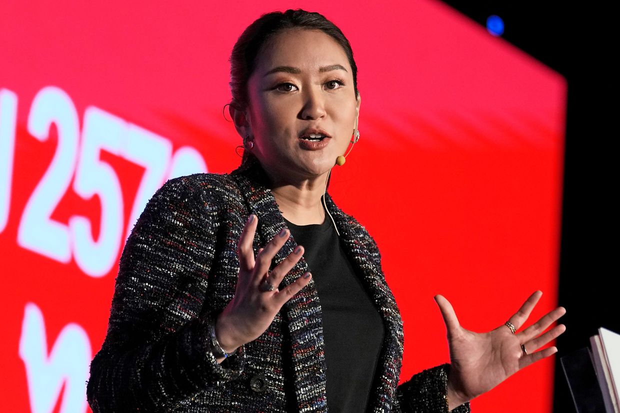 &Ocirc;ng Thaksin Shinawatra vừa tuy&ecirc;n bố sẽ về nước - Ảnh 1.