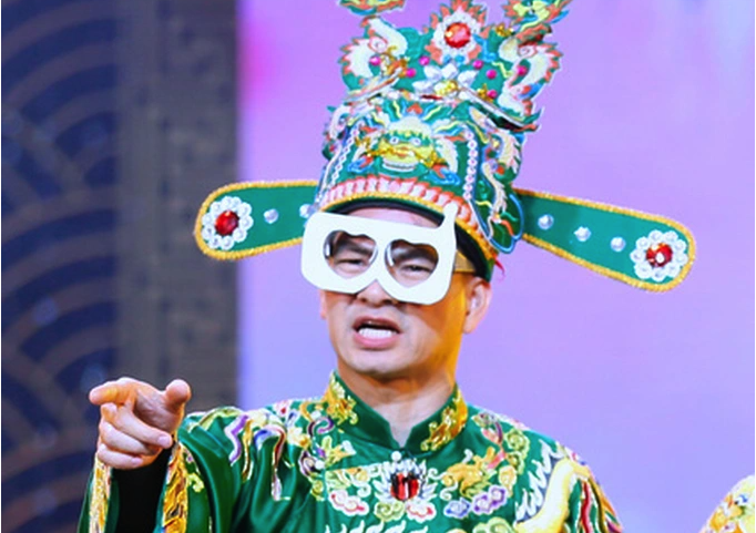 Diễn biến “nóng” vụ Xuân Bắc viết status "Cái tát của mẹ"