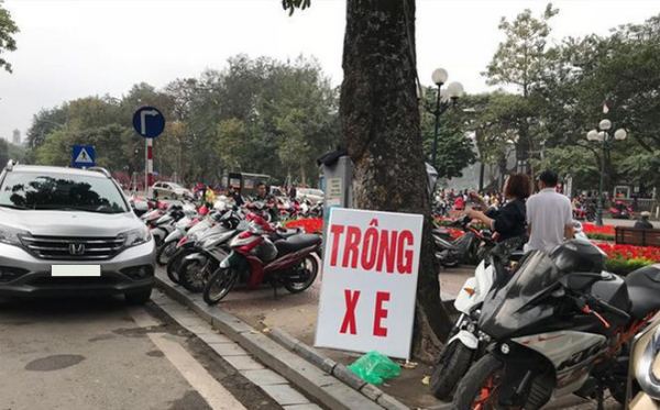 Bộ Tài chính: Kiểm soát chặt giá trông giữ xe dịp cao điểm du xuân