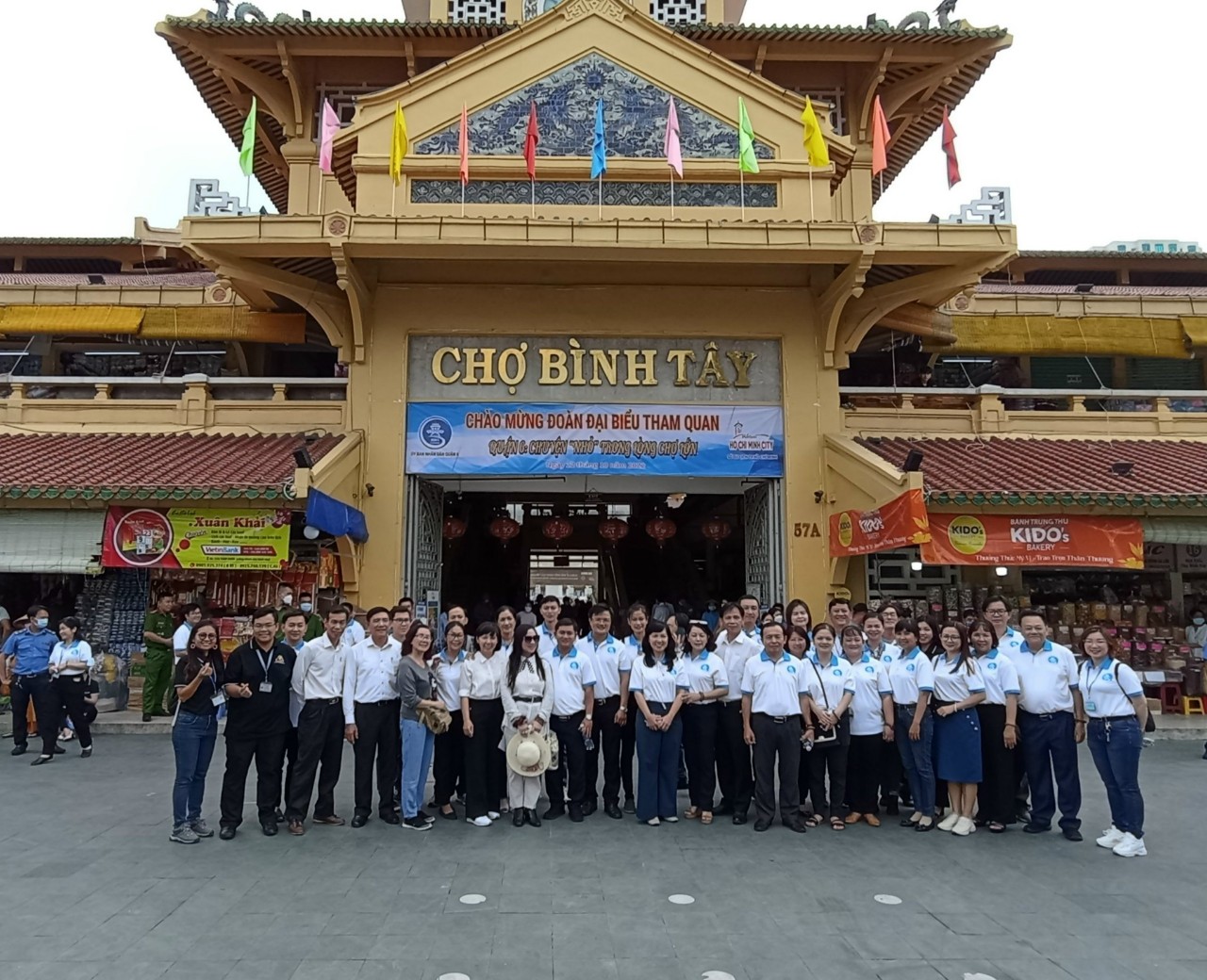 CEO 9X kể chuyện làm tour du lịch đặc trưng TP HCM