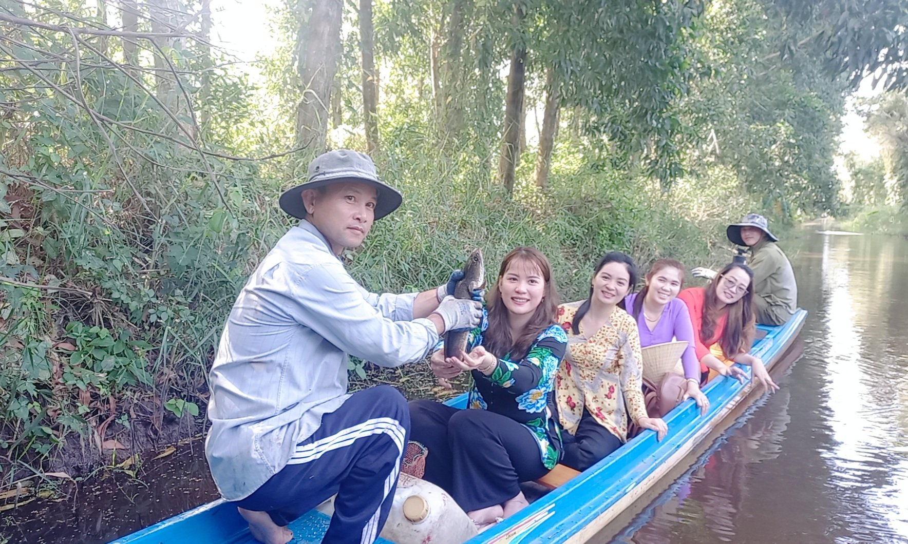 CLIP: Trải nghiệm đ&aacute;ng nhớ tại rừng U Minh Hạ v&agrave;o những ng&agrave;y Xu&acirc;n - Ảnh 6.