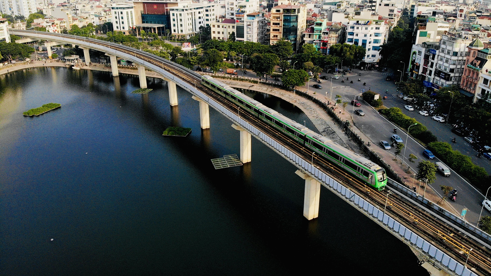 Cận cảnh những công trình giao thông trọng điểm ở Hà Nội