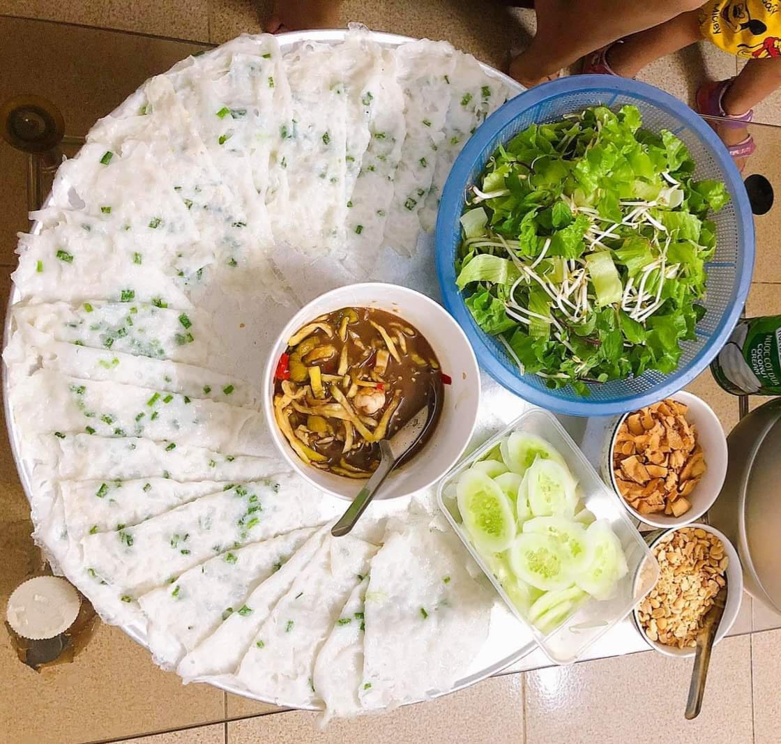CUỘC THI VIẾT &ldquo;HƯƠNG VỊ TẾT&rdquo;: Mong mỗi m&ugrave;a xu&acirc;n đều được thấy ba đổ b&aacute;nh x&egrave;o - Ảnh 1.