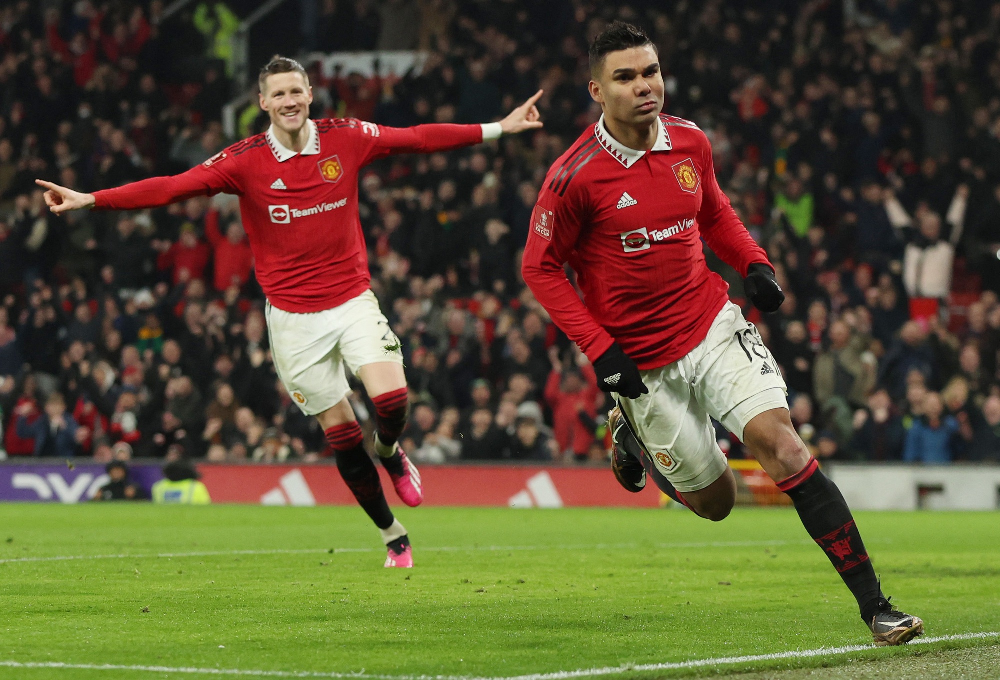 Cựu sao Real Madrid tỏa sáng, Man United thắng tưng bừng FA Cup