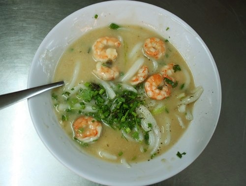 Những món bánh canh đặc trưng miền Tây Nam Bộ và TP HCM - Ảnh 4.