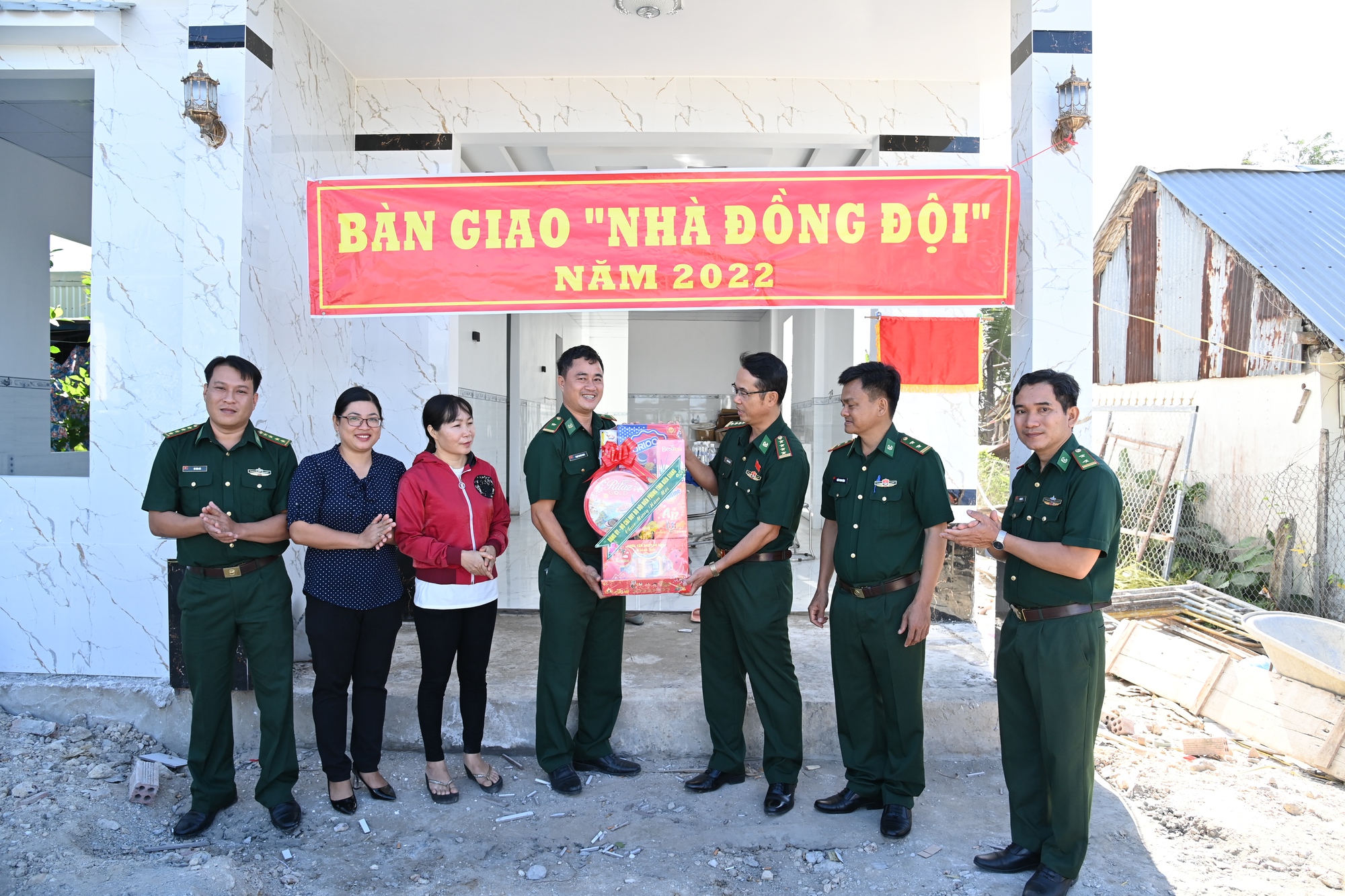 Bộ đội Bi&ecirc;n ph&ograve;ng Ki&ecirc;n Giang lập nhiều chiến c&ocirc;ng - Ảnh 2.