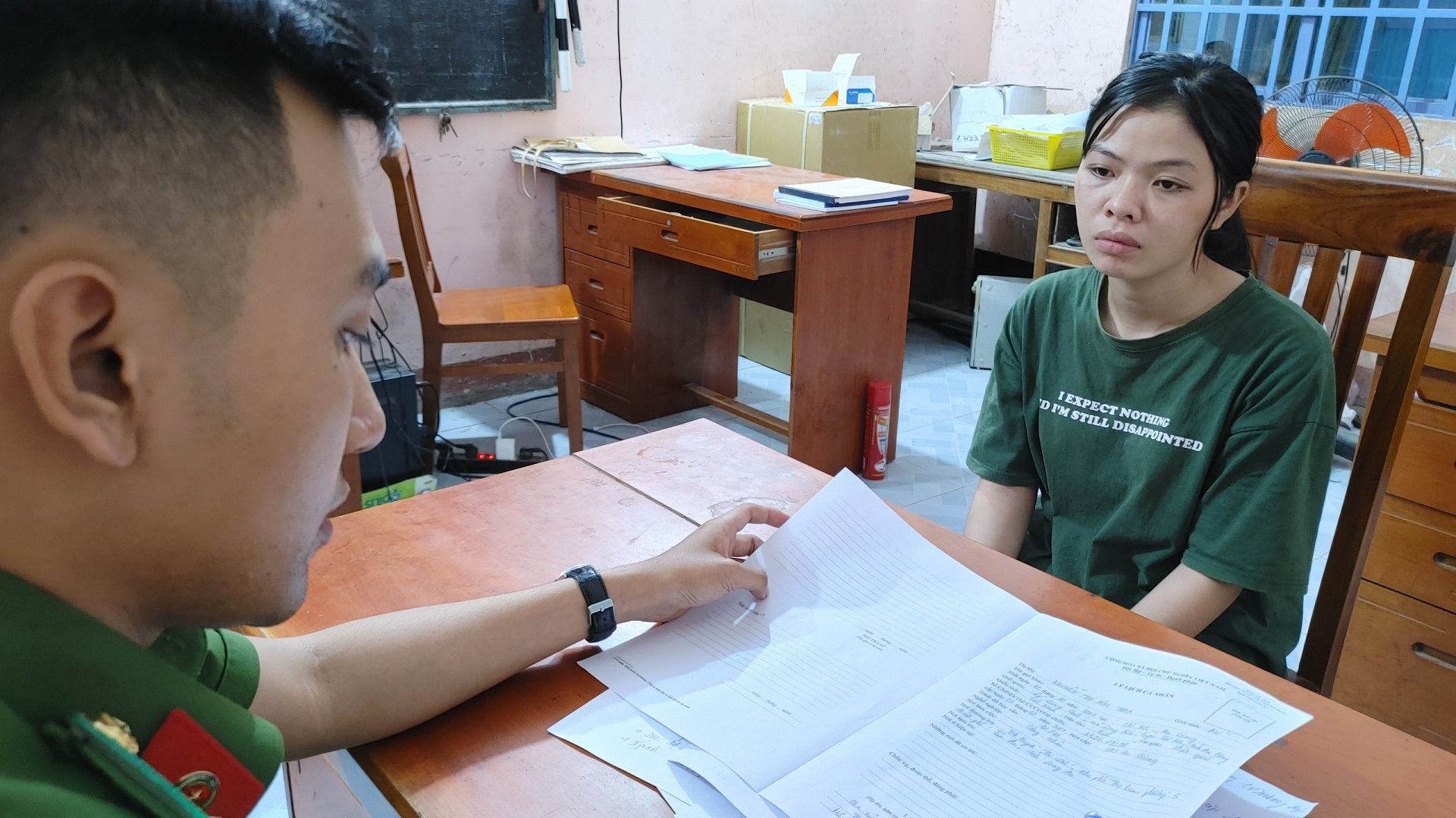 Diễn biến mới vụ đôi vợ chồng trẻ cướp tiệm vàng ở An Giang