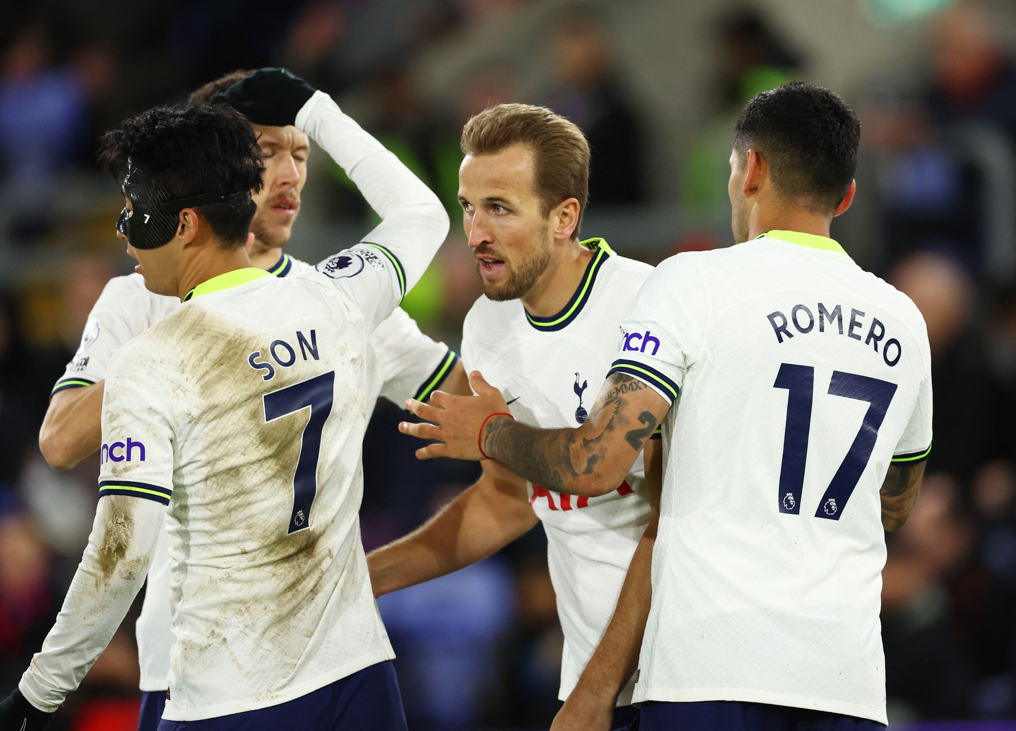 B&ugrave;ng nổ trận derby London, Tottenham trở lại cuộc đua Top 4 - Ảnh 7.