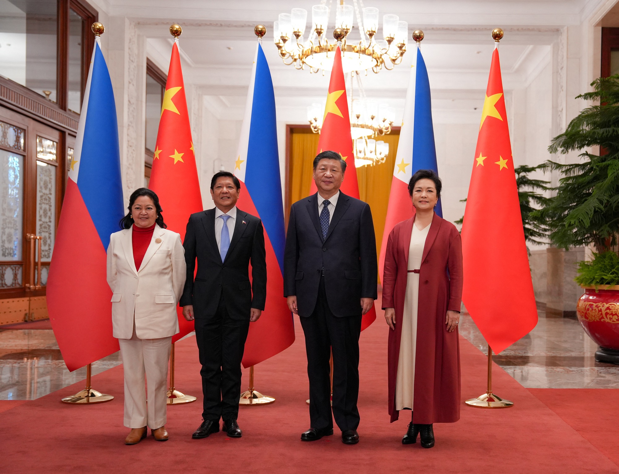 Trung Quốc đề nghị thăm dò dầu khí với Philippines