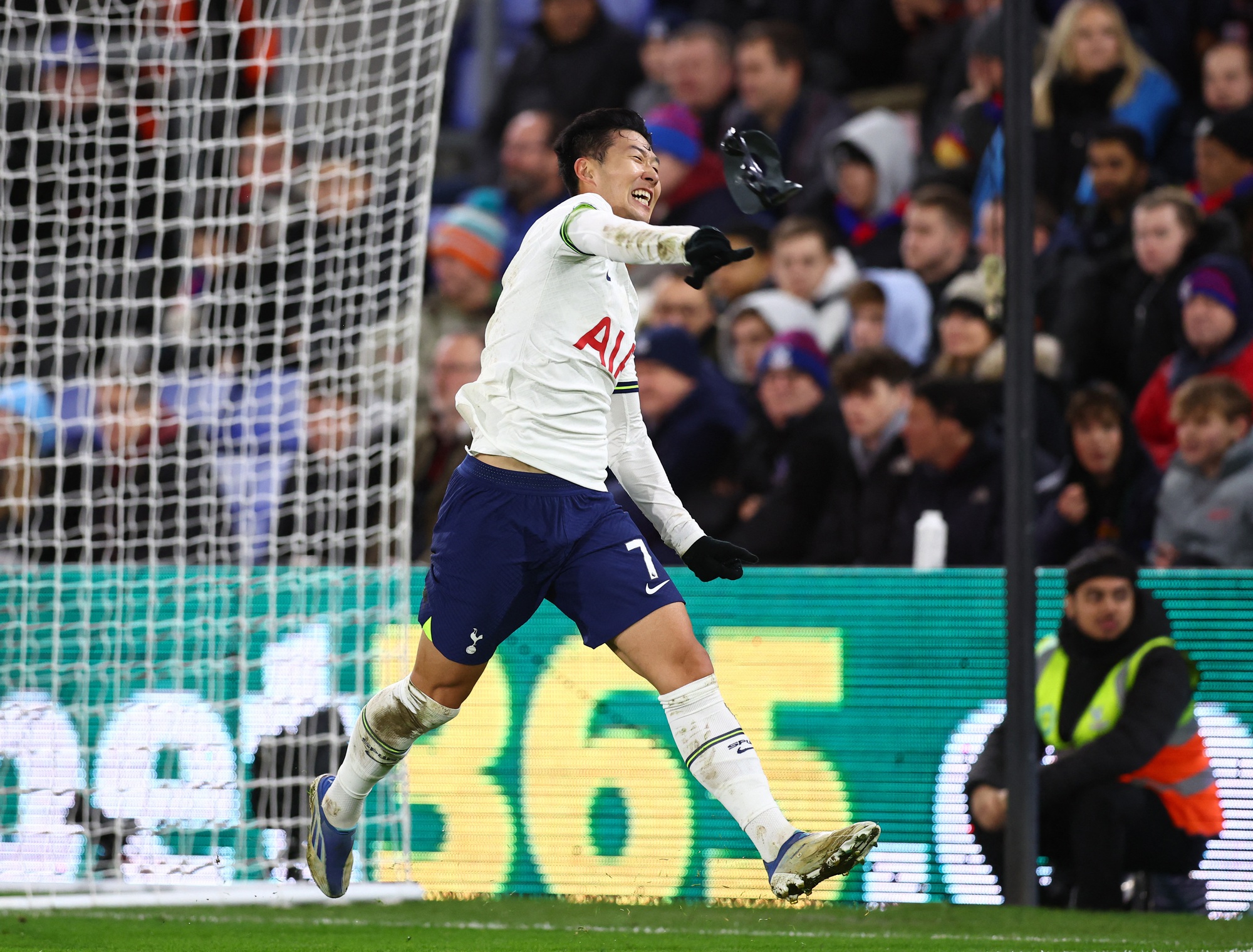 B&ugrave;ng nổ trận derby London, Tottenham trở lại cuộc đua Top 4 - Ảnh 6.